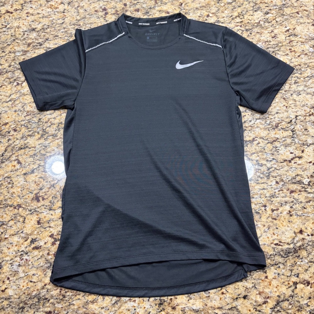 Nike Running Dri-FIT Shirt Mens Small Black Short Sleeve Performance Tee S ws